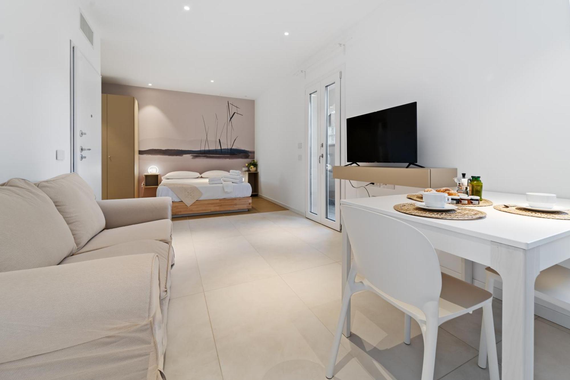 Paquja Lejlighedshotel Quartu Sant'Elena Eksteriør billede