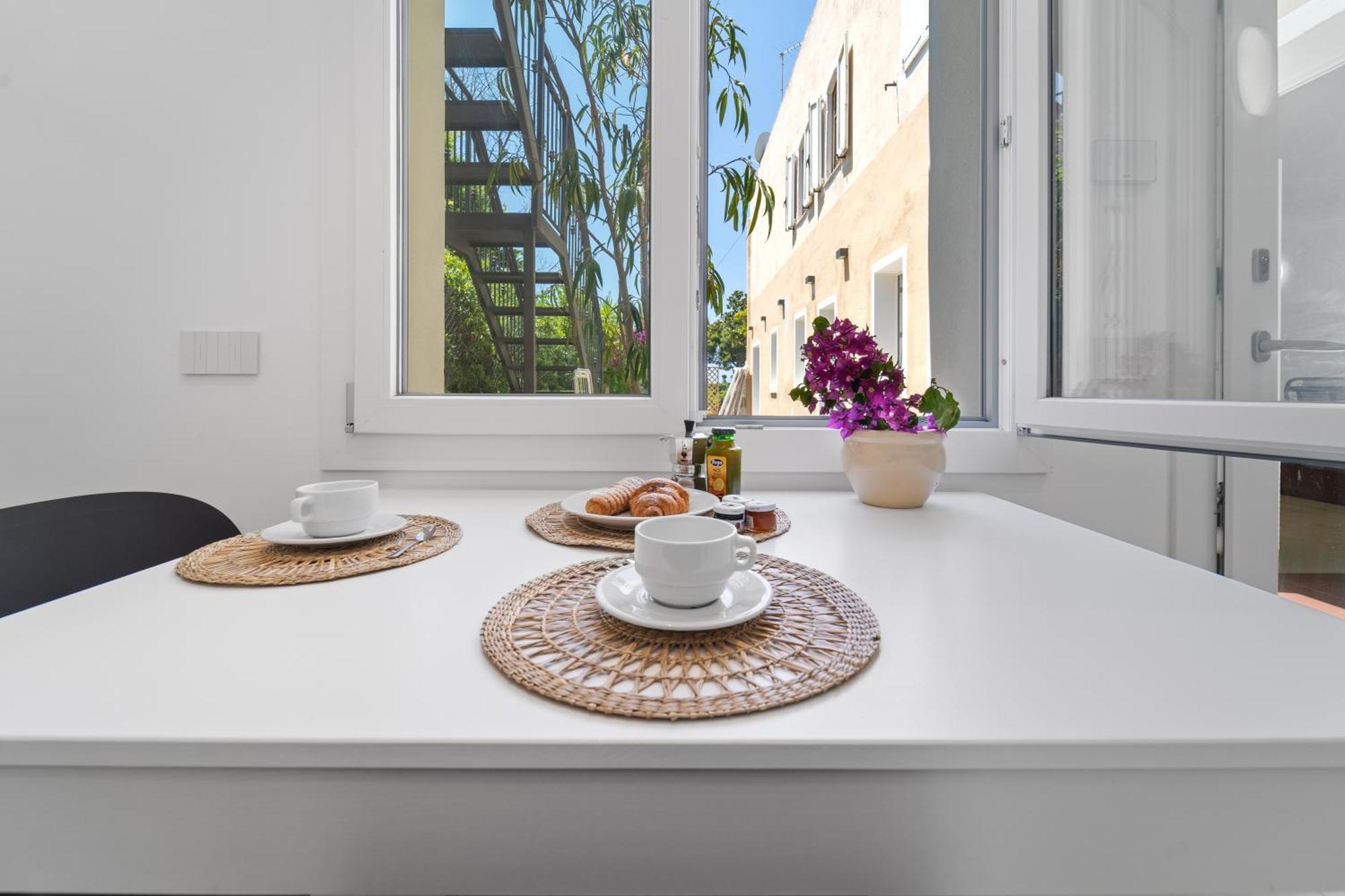 Paquja Lejlighedshotel Quartu Sant'Elena Eksteriør billede